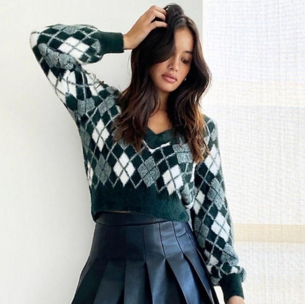 Sunday Best Dark Green and White Argyle V-Neck Sweater